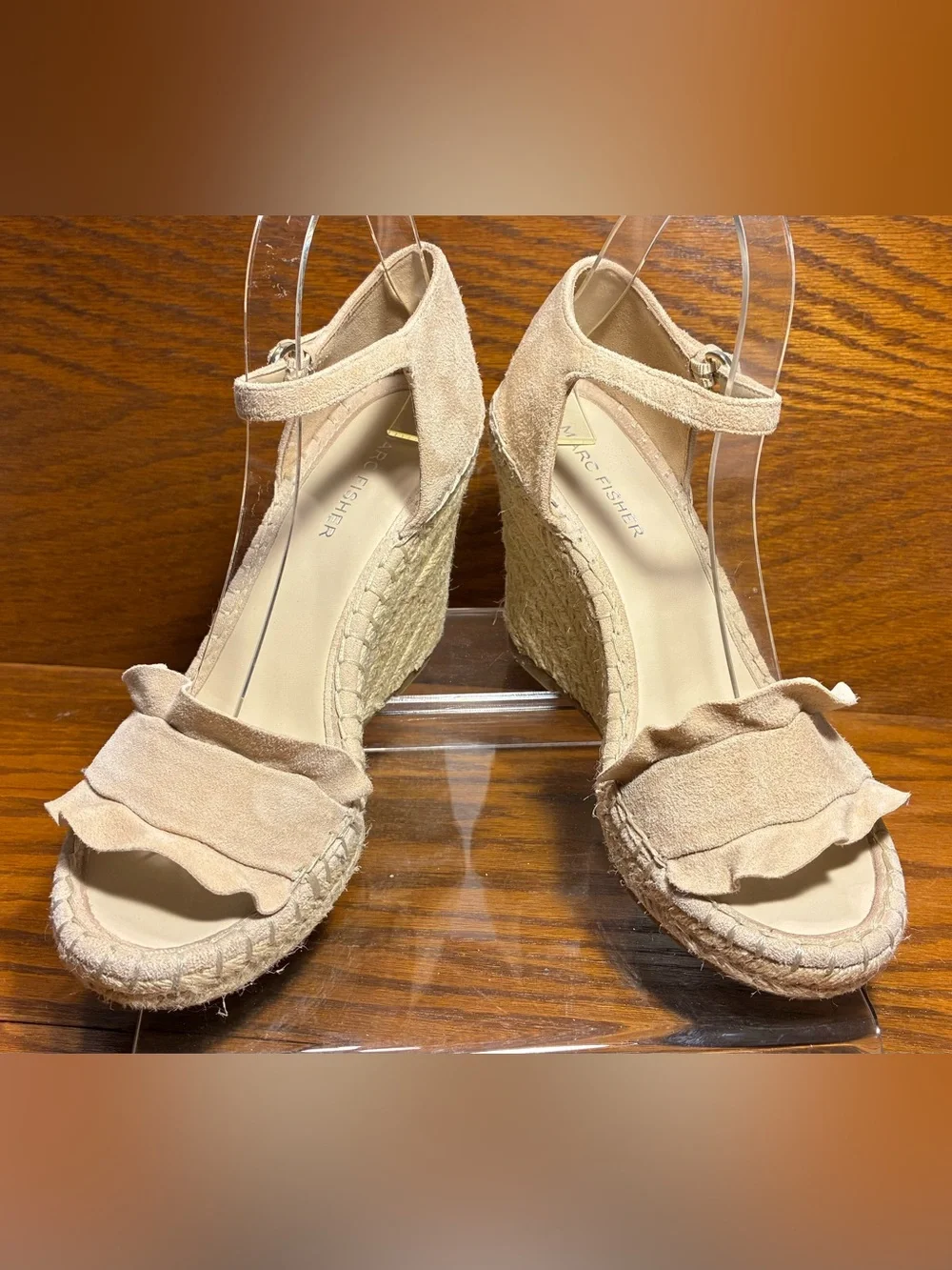 Marc Fisher Suede Ruffle Ankle Strap Espadrille Wedge Sandals Beige Size 7